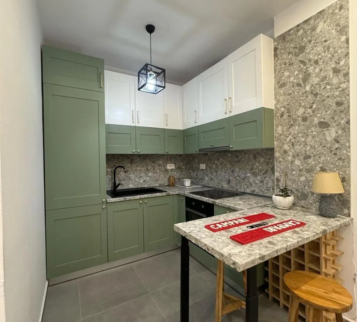 Xhm Apartments Selitë e Vogël 0*,